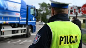 Prawie 400 wykroczeń na przejazdach kolejowych. Policja podsumowała działania
