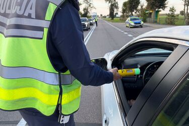 31 kierowców prowadziło po alkoholu. Policja sprawdziła ponad 15 tys. osób