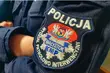 Nietrzeźwy wielbiciel głośnej muzyki zaatakował policjantów. Usłyszał zarzut