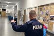 Patrole przy szkołach. Policja reaguje na doniesienia o „krwawym piątku”