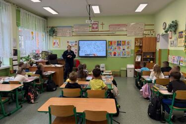 Co z bezpieczeństwem w szkołach? Policja prowadzi kolejne działania