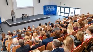 Co dzieje się w białostockich szkołach? Dyrektorzy rozmawiali o zagrożeniach