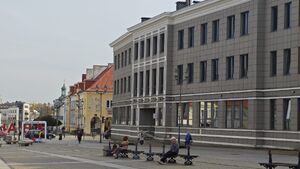 Bank Pekao opuszcza Rynek Kościuszki. Zabytkowy gmach jest na sprzedaż