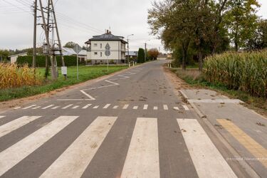 Nowe chodniki i wyremontowana droga. Te inwestycje są już gotowe