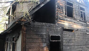 Podpalili pustostan przy Poleskiej. Czterech nastolatków z zarzutami