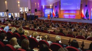 Krzywdzenie dzieci w sieci to ogromny problem. Eksperci alarmują