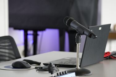 Czy internet uzależnia tak jak używki? W Białymstoku odbędzie się ważna debata
