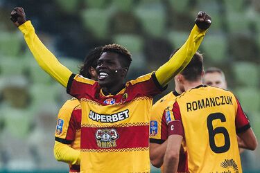 Jagiellonia odpaliła fajerwerki! Sow z hat-trickiem, a Lechia na deskach!