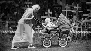 Wiara kobiet - Piotr Łozowik