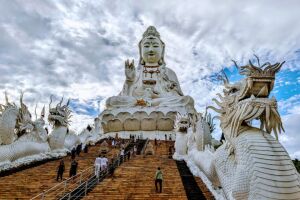 Ciekawi Świata / Ania Chomczyk: Złoto i smoki, czyli Tajlandia po buddyjsku