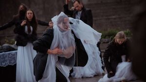 SLOWMOTIONCAFFE / medytacje pokoju / Anna Piotrowska & Teatr Rozbark & Goście, performance