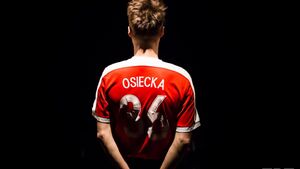 Osiecka po męsku - Marcin Januszkiewicz