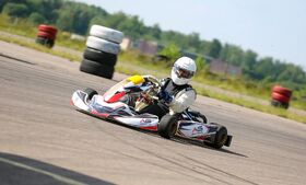 Jazda profesjonalnym gokartem Rotax na torze Białystok