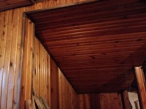 Boazeria używana z demontażu drewniana