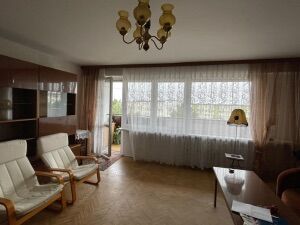 M-3 , ul.Leszczynowa 50 , III p , 61m2 - do remontu