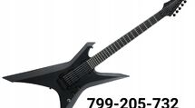 Gitarzysta dołączy do zespołu muzycznego 