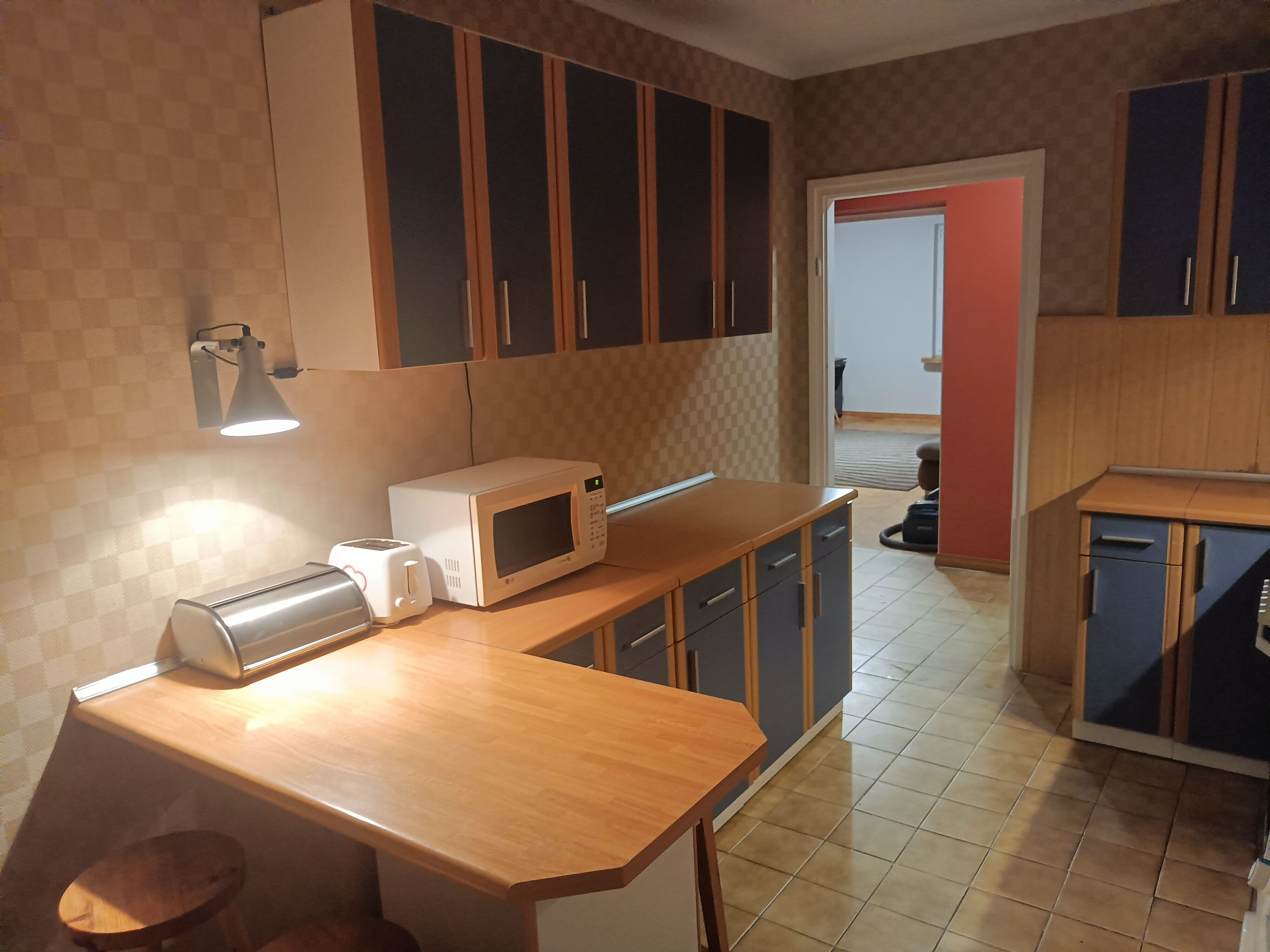 Wynajmę przestronne mieszkanie 2pok. w ścisłym CENTRUM od października