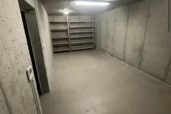 LOKAL 25m2 MAGAZYNOWY PIWNICA - HETMAŃSKA