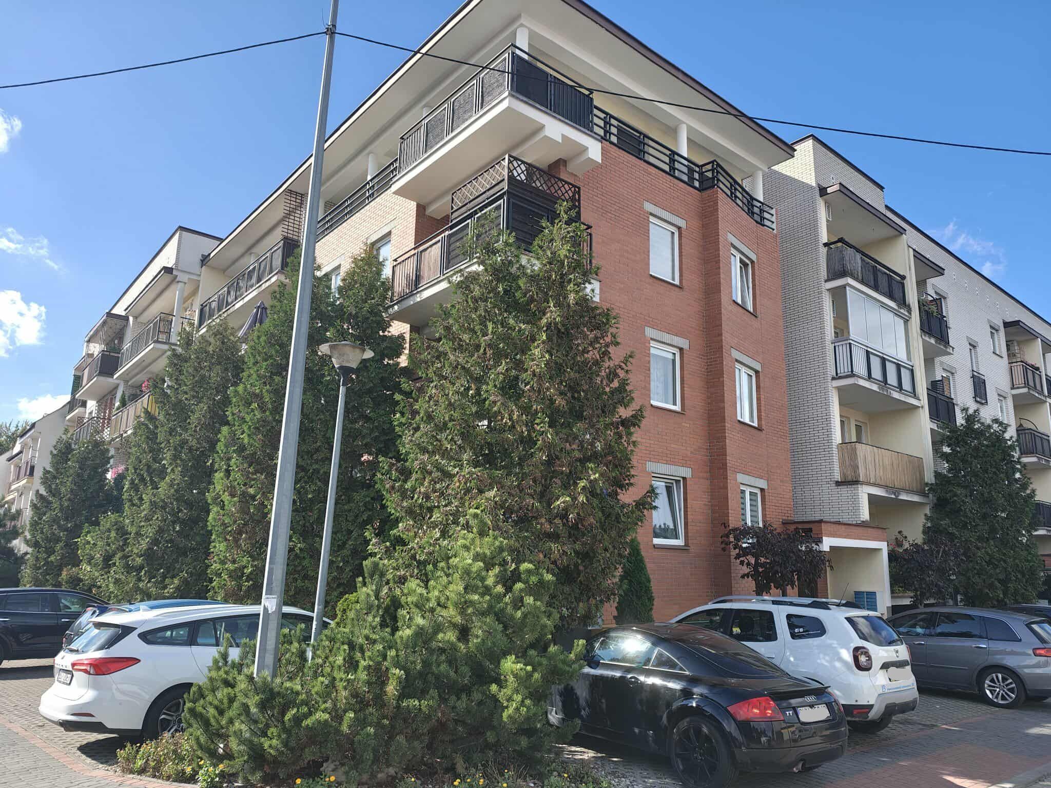 Mieszkanie 3 pokojowe I piętro cegła z 2009r