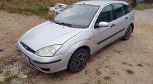 Ford Focus 1.4 Benzyna Hatchback 5 drzwi
