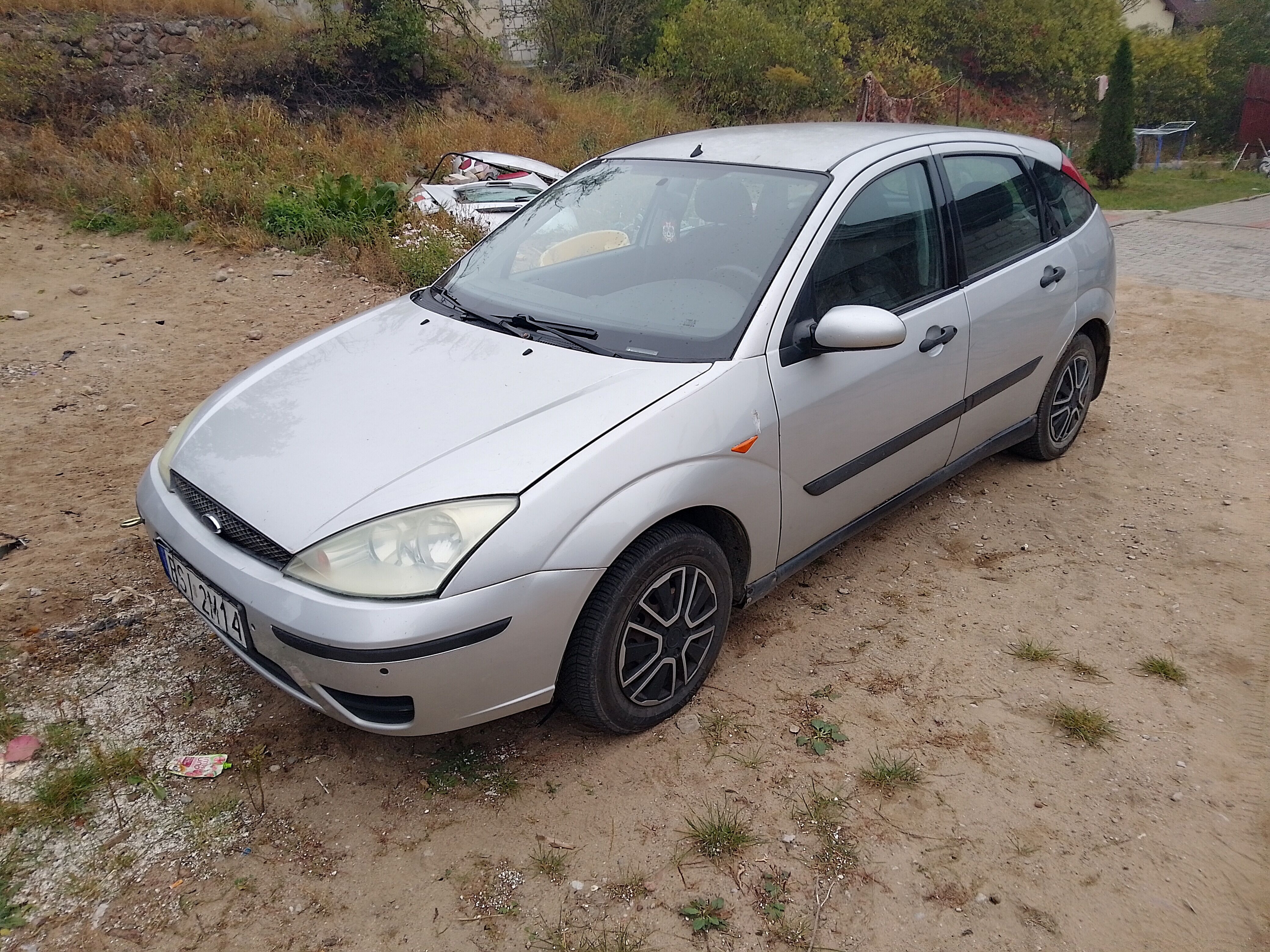 Ford Focus 1.4 Benzyna Hatchback 5 drzwi