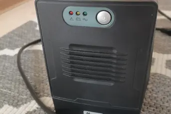 Sprzedam UPS