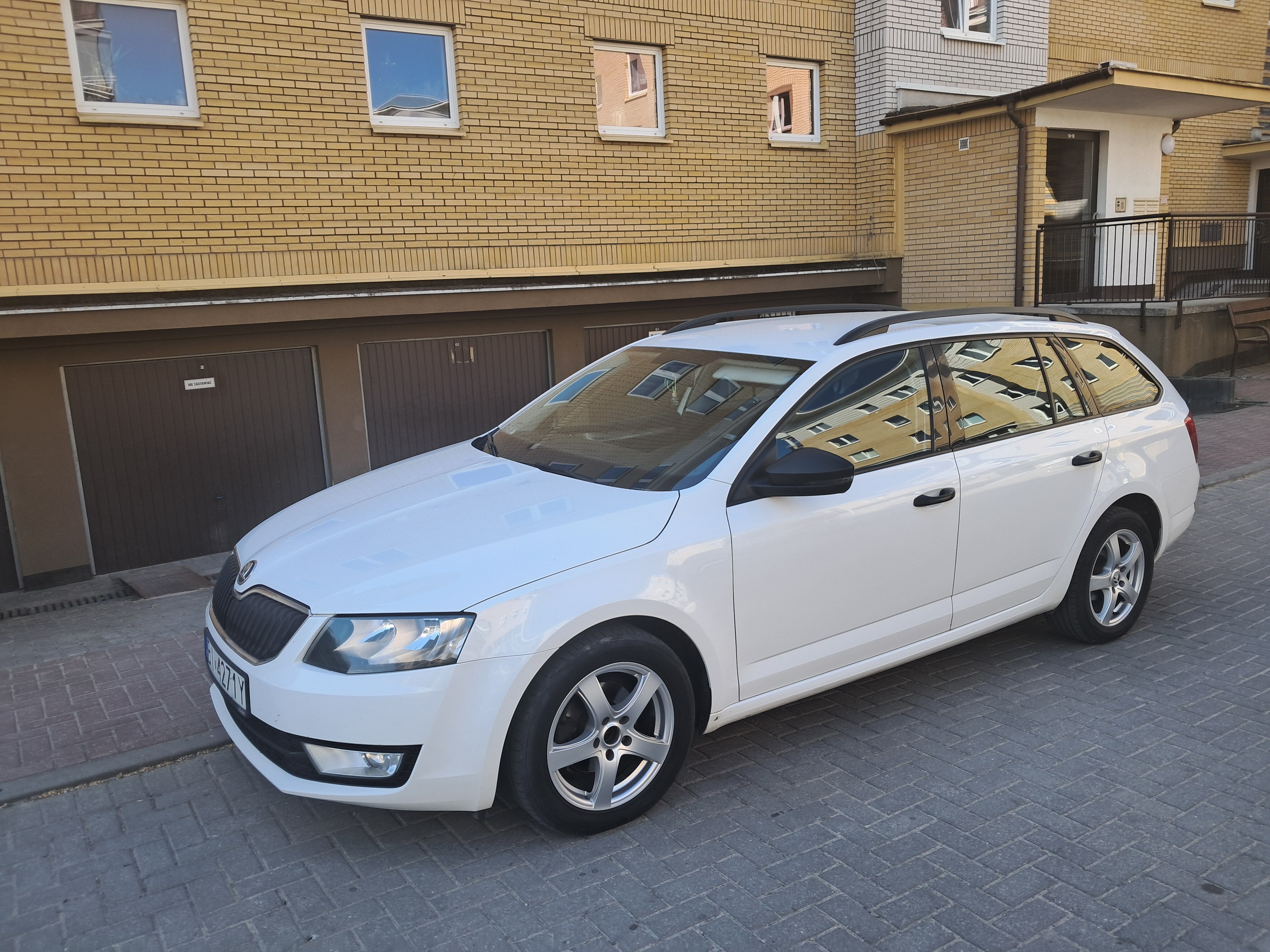 Sprzedam Skoda Octavia kombi 1,6 diesel, 2014 rok