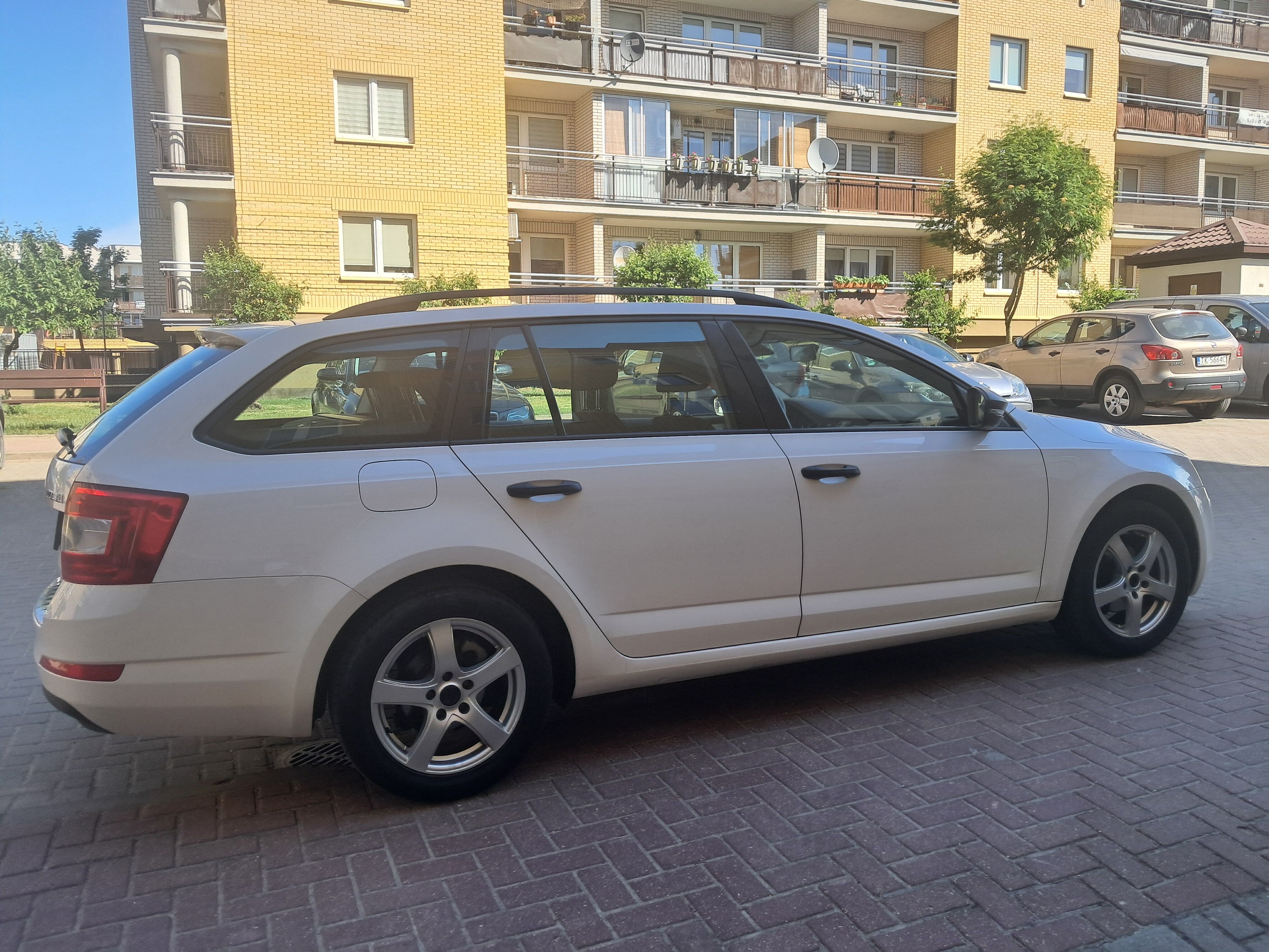Sprzedam Skoda Octavia kombi 1,6 diesel, 2014 rok