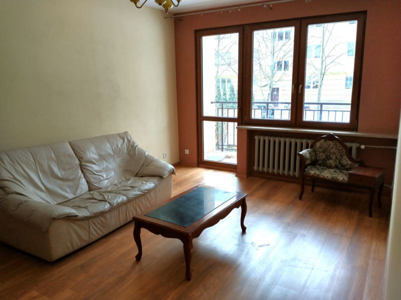 Centrum, Waryńskiego, lokal 50 m2 parter, 3pokoje.