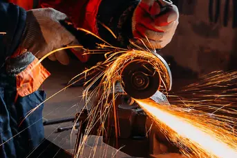 SPAWANIE I OBRÓBKA METALI ,PROJEKT RERALIZACJA