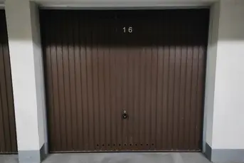 Sprzedam garaż ul. Sybiraków 4