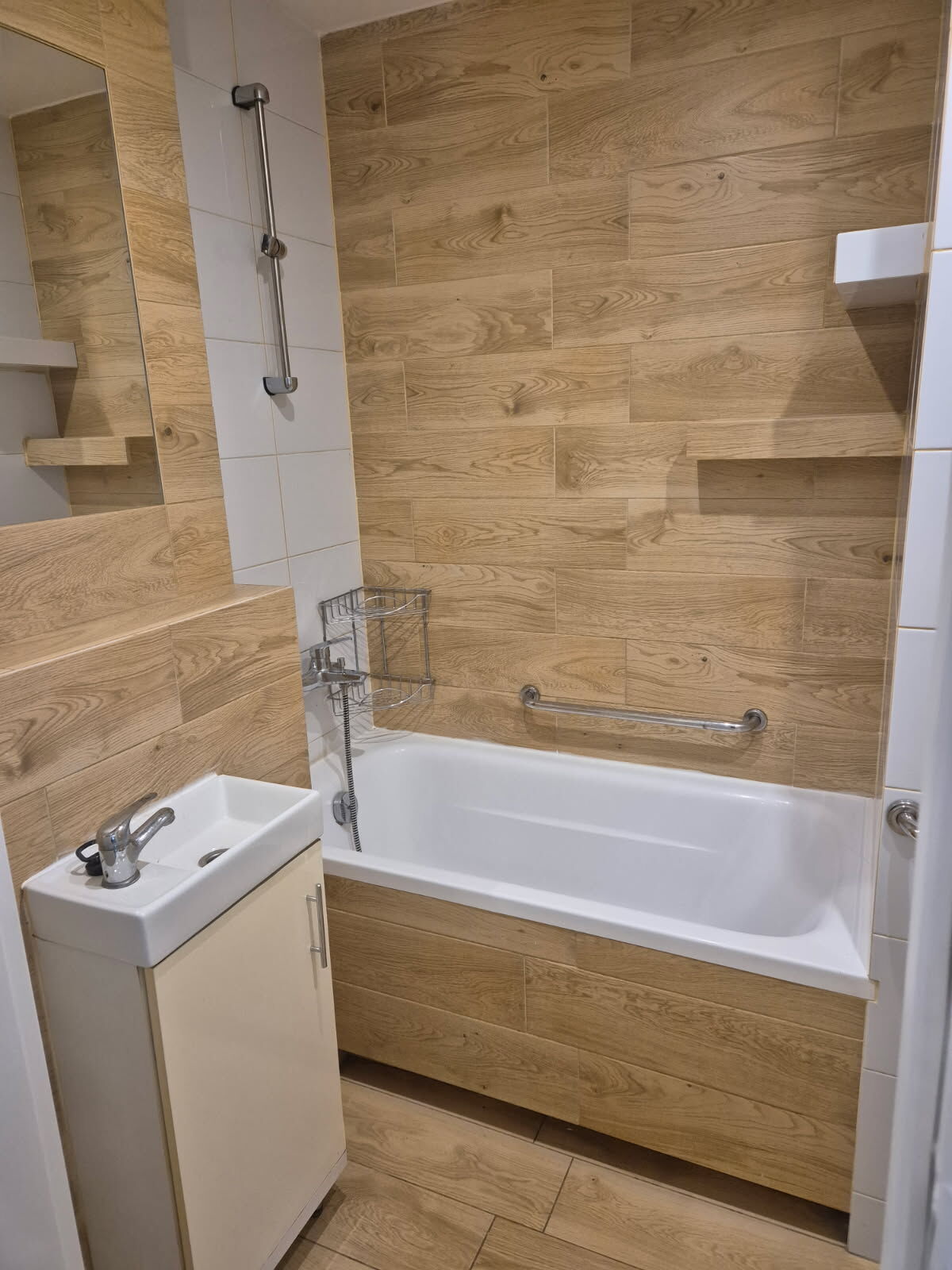 Kawalerka ul.ukośna wolna