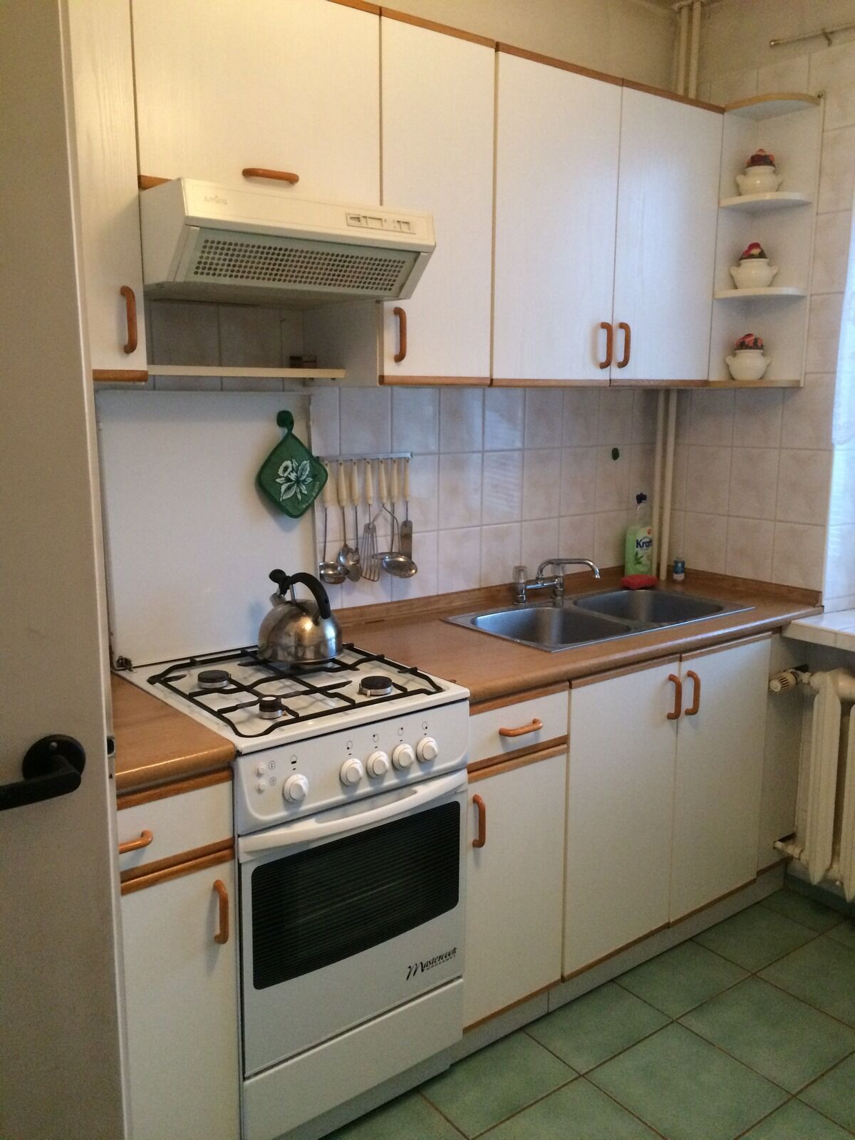 Wynajmę studentkom 2 pokojowe mieszkanie,