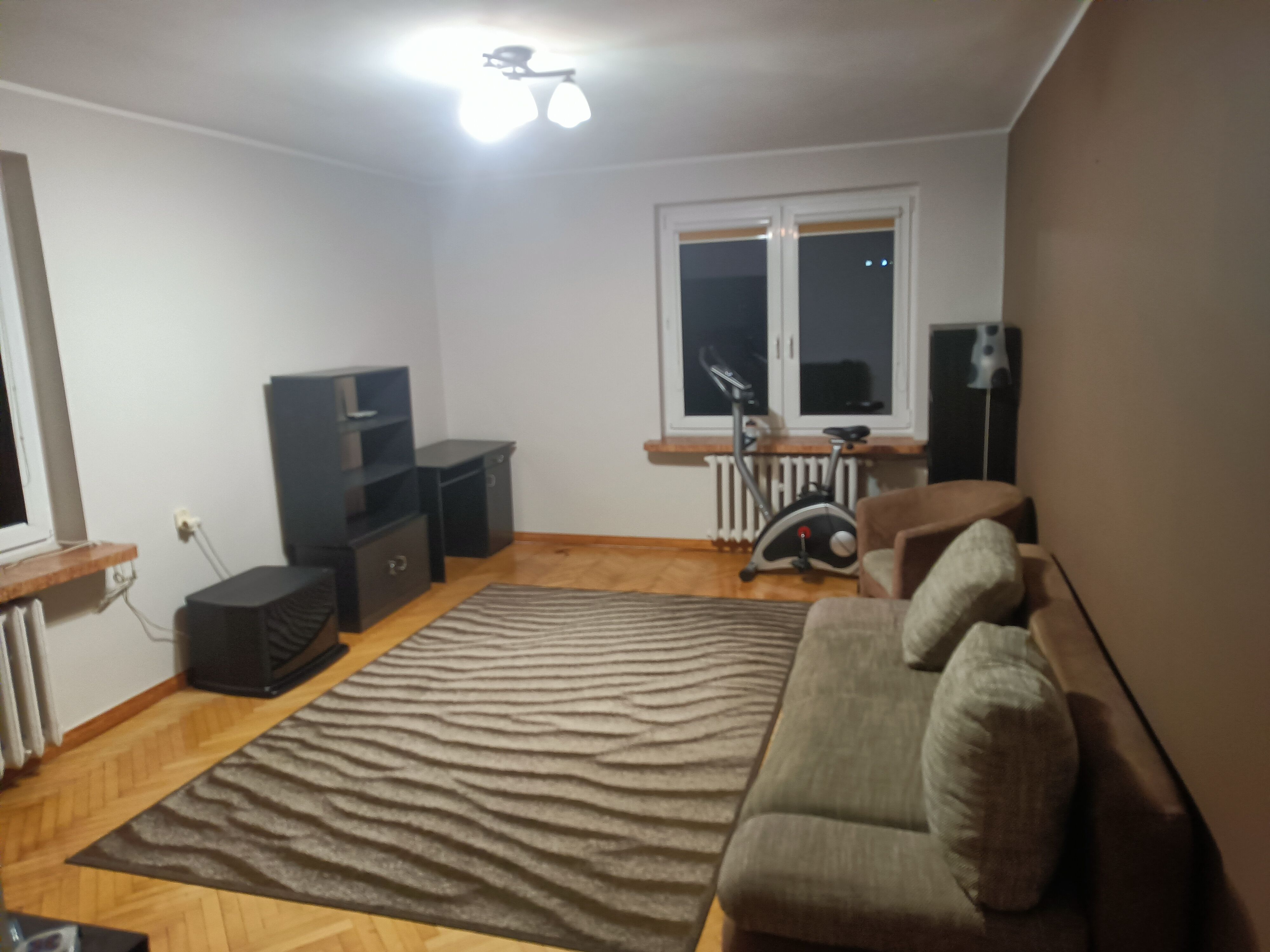 Wynajmę przestronne mieszkanie 2pok. w ścisłym CENTRUM 