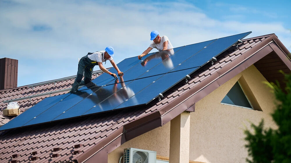 ZATRUDNIĘ pracowników do montażu instalacji PV