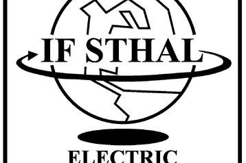 Produkcja i montaż kurtyn bocznych i świetlików dachowych.