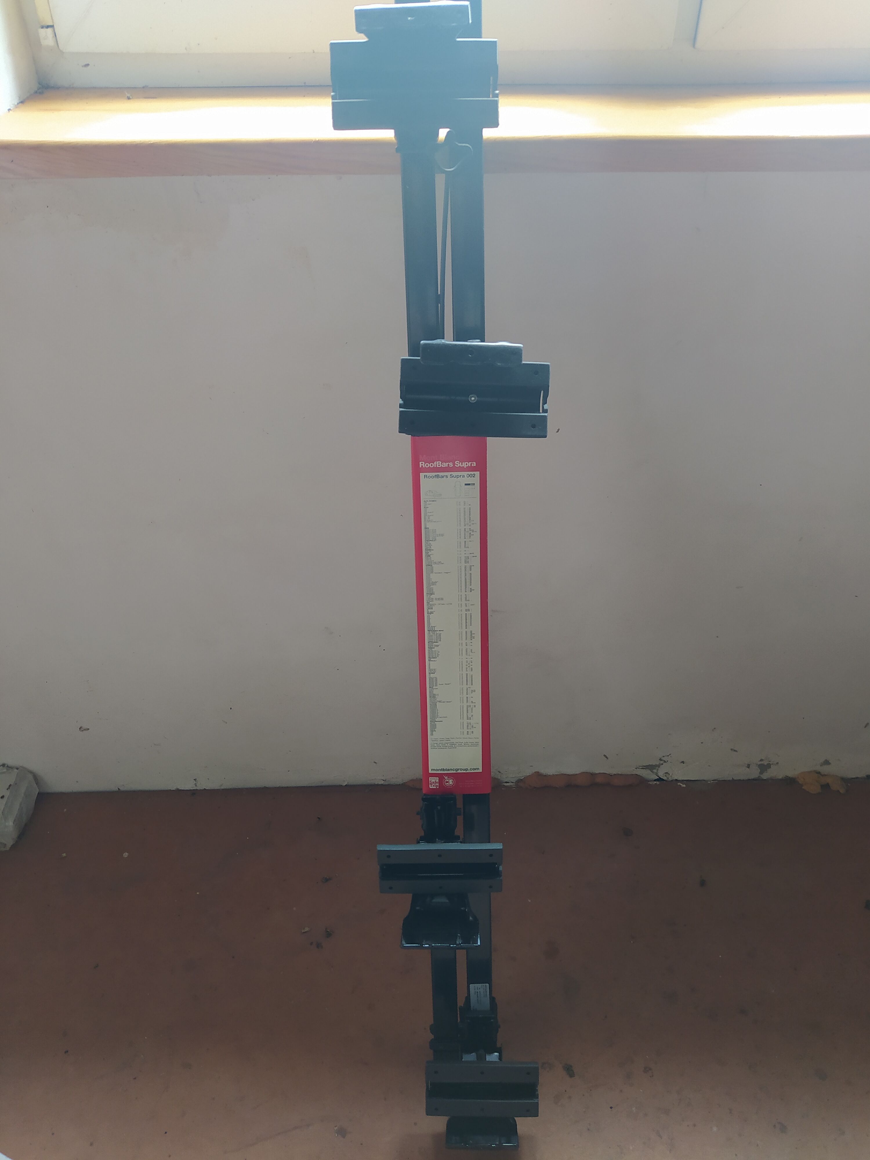 Sprzedam bagażnik dachowy