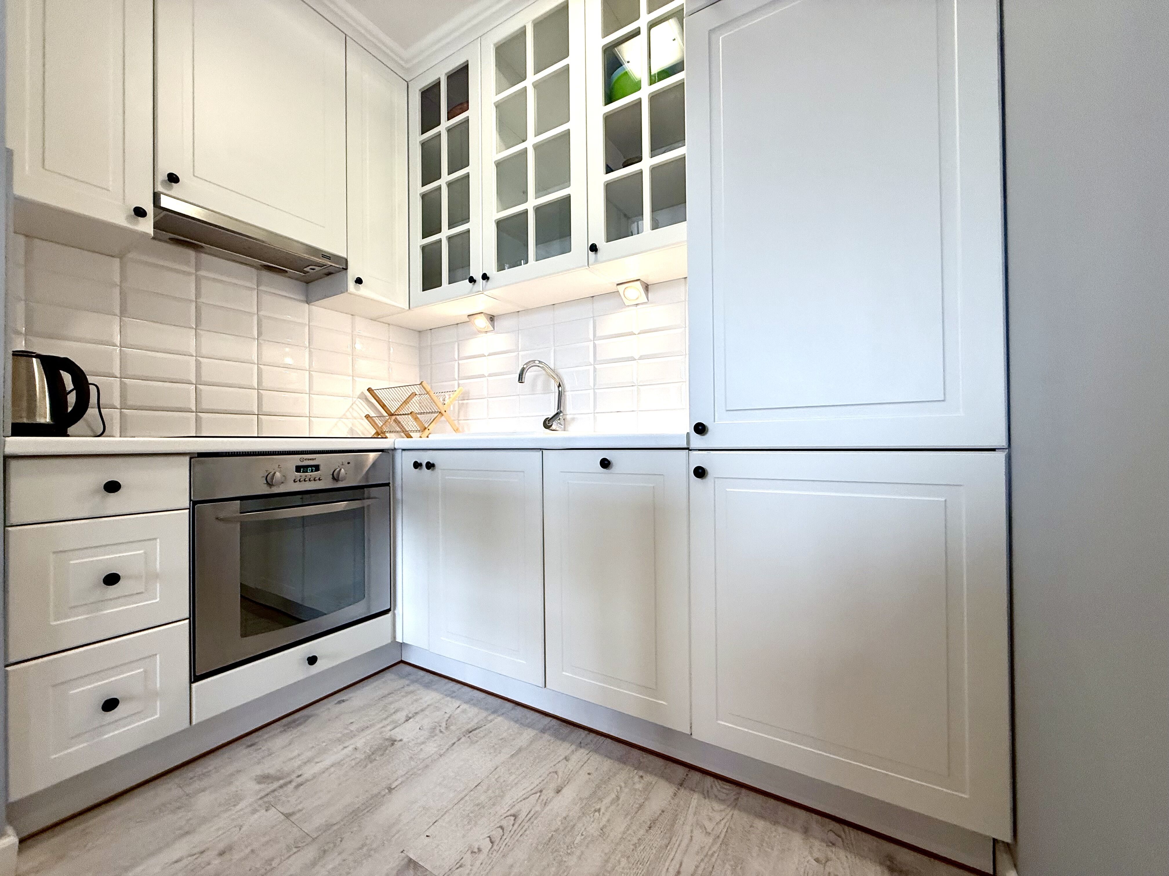 2 pokoje, 1 piętro, blok z windą, Transportowa 