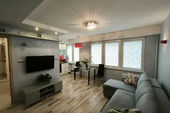 2 pokojowe ul. Ciepła 32,2 I piętro