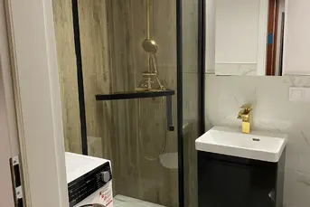 Wynajmę od zaraz 2 pokojowe przy podleśnej 