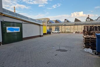 Magazyn  Hala do wynajęcia 180 m2 i 125 m2
