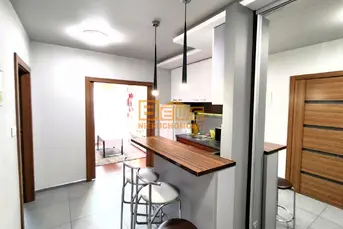 ul. KRĘTA, KOMFORTOWE 2 POKOJE + MIEJSCE W GARAŻU 