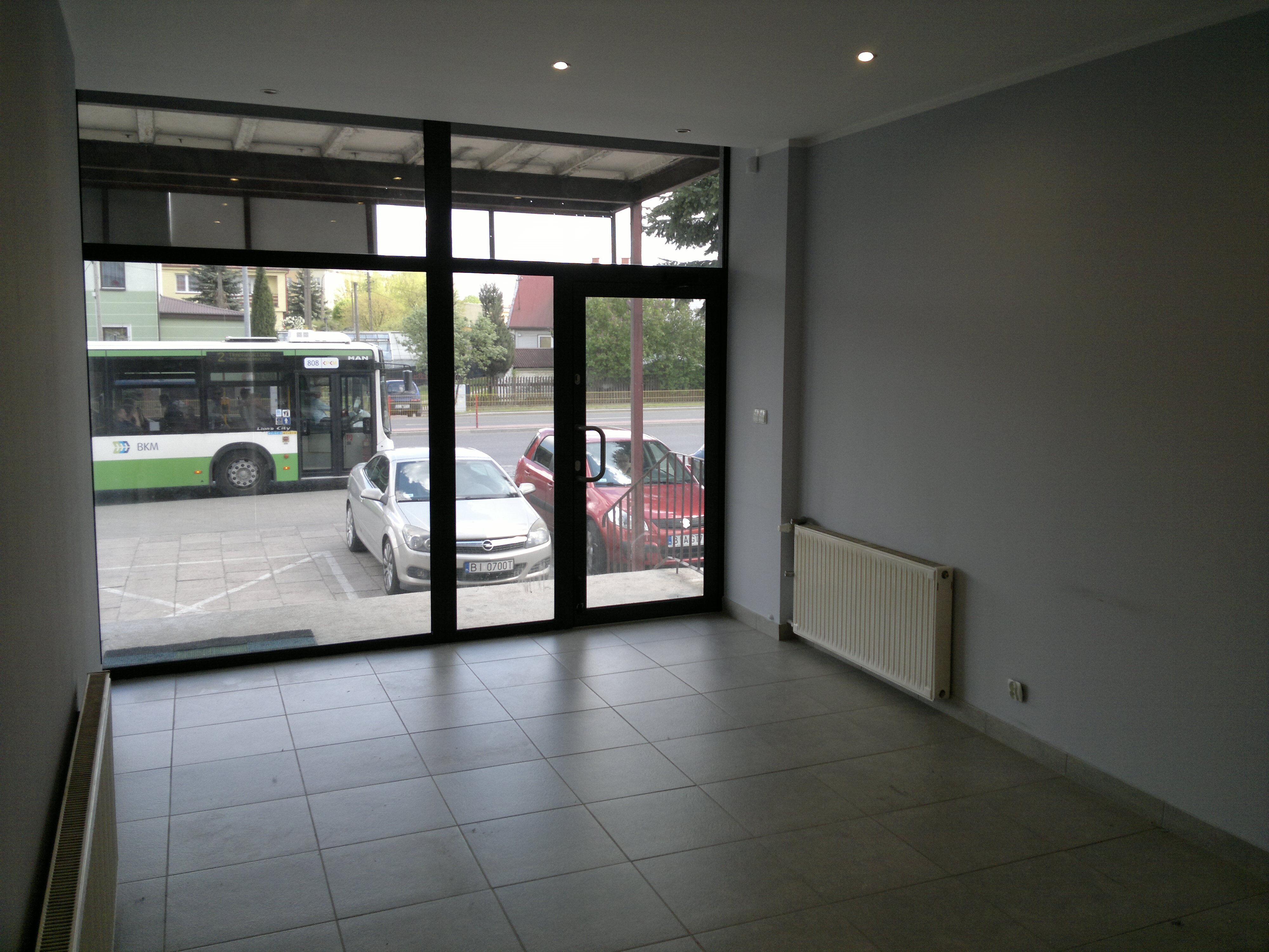 Lokal 20m z bezpośrednim wej. z ulicy, ok. centrum