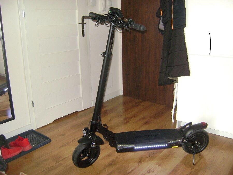 Sprzedam nowa hulajnoge RUPTOR R-1 NA GWARANCJII