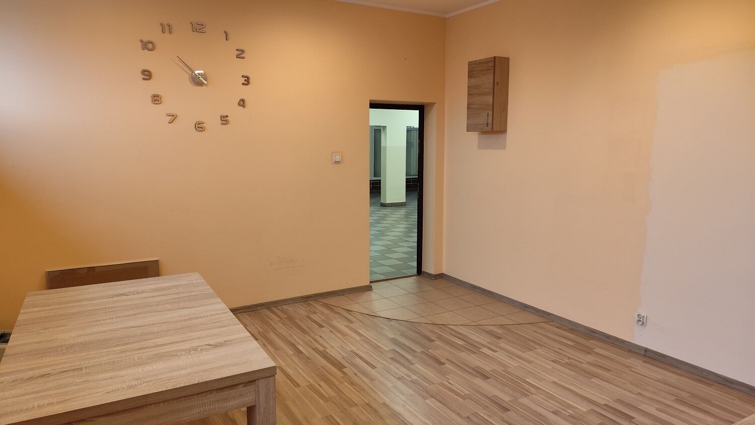 Lokal usł. - biurowy, 28m2, Ip., os. PIASTA