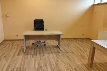 Lokal usł. - biurowy, 28m2, Ip., os. PIASTA