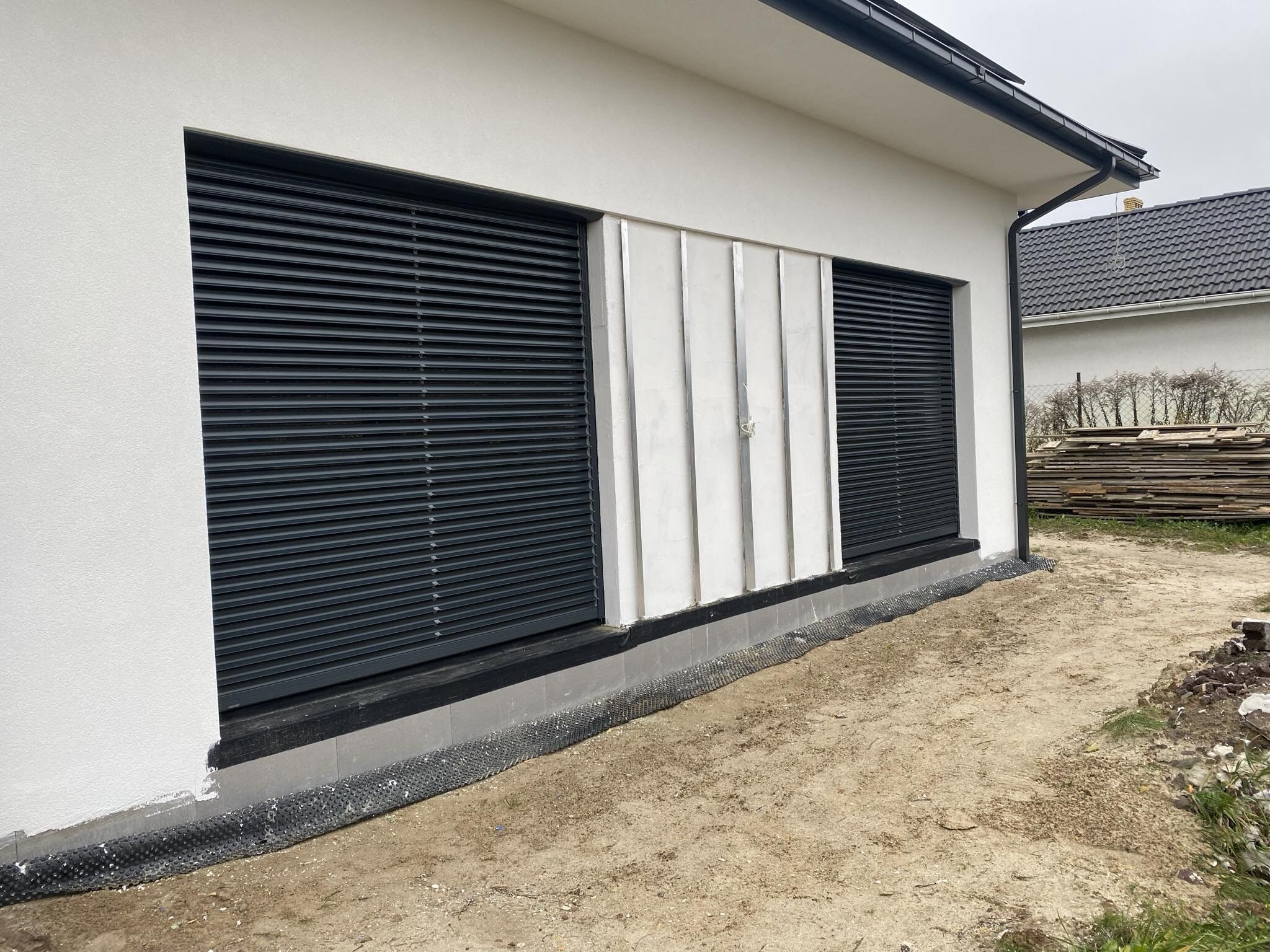 Rolety-Plisy-Żaluzje-Moskitiery-Pergole-Okna