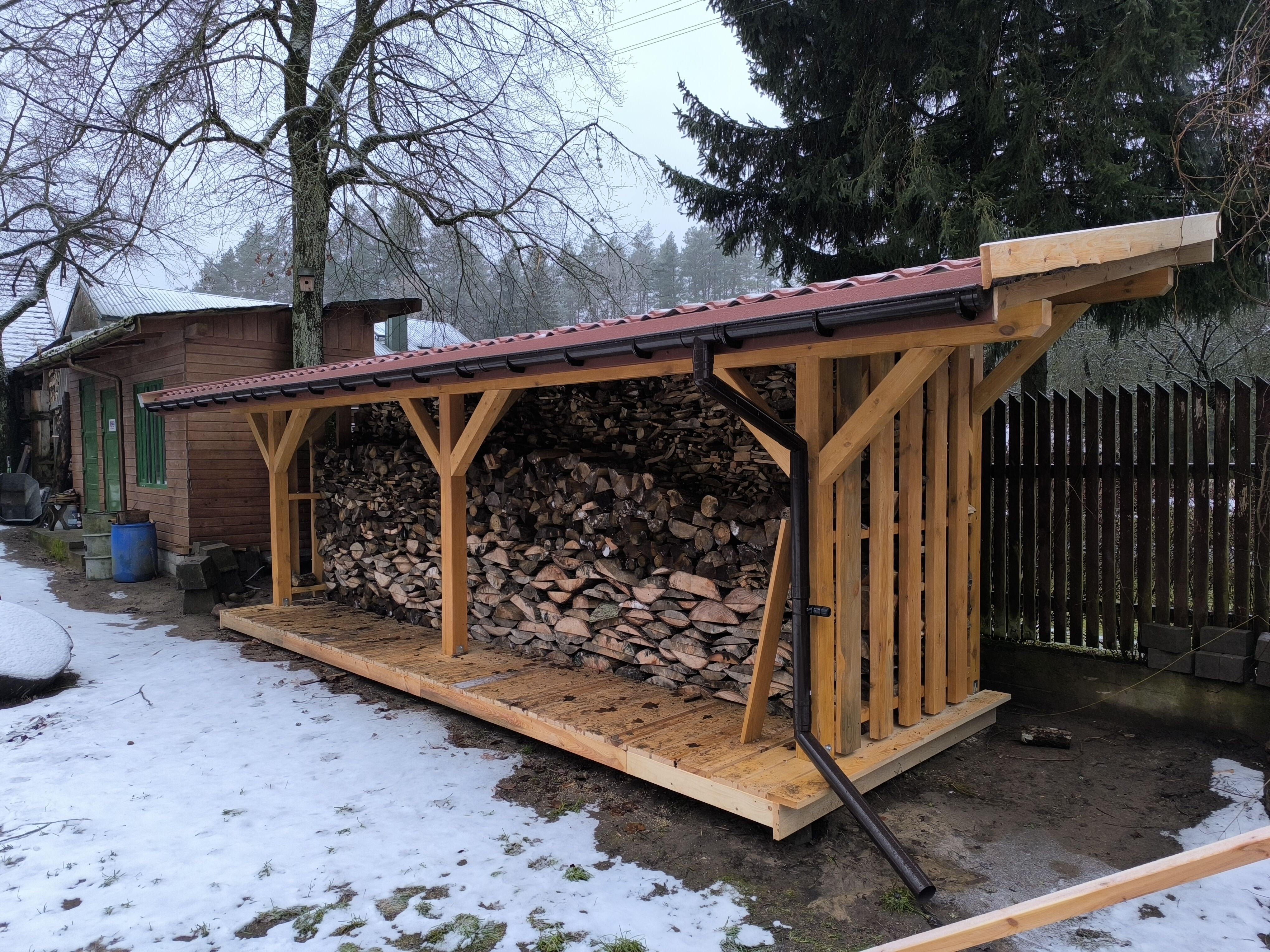 Sprzedam drewno zrzyny świerk sosna