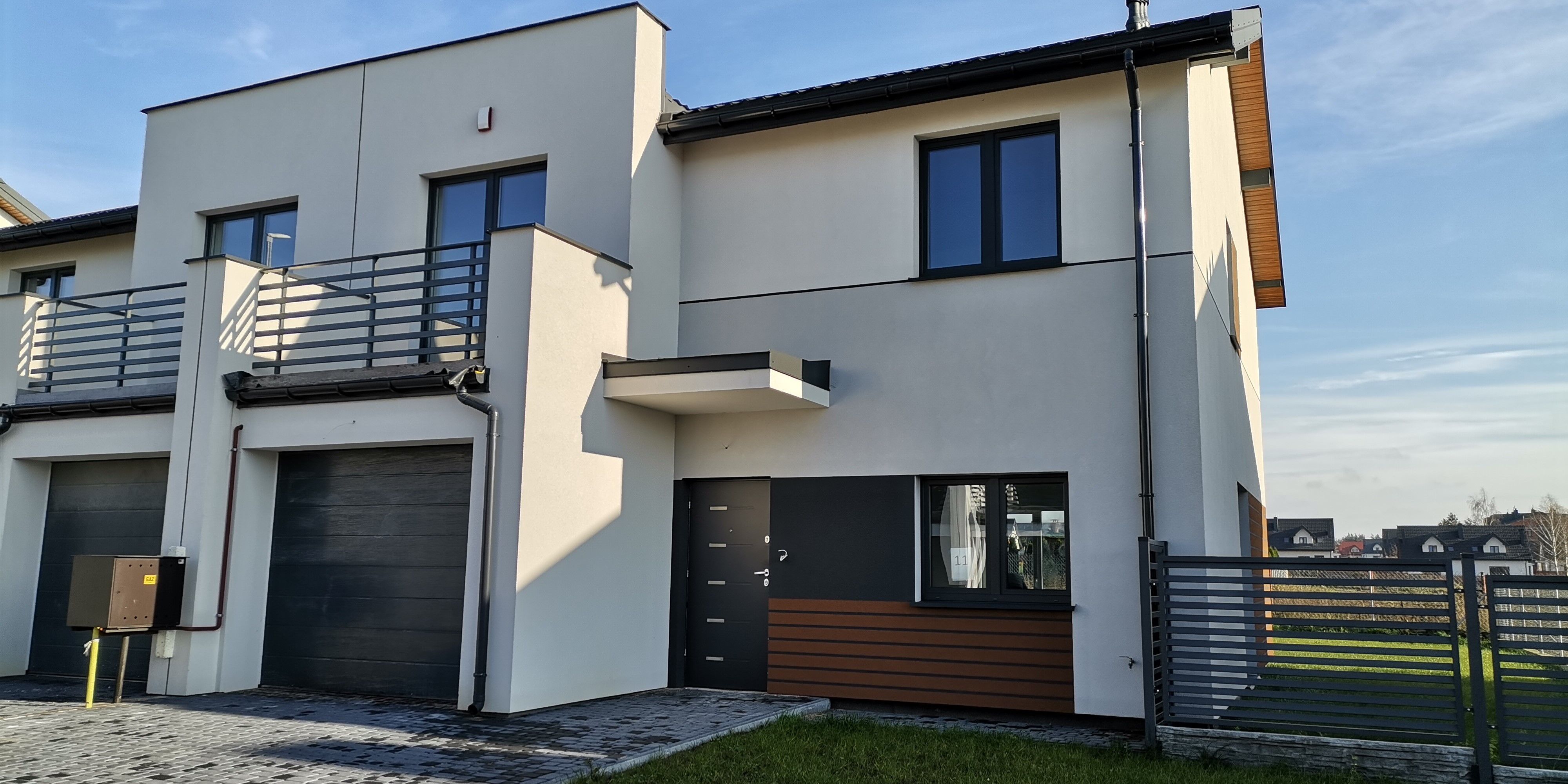 sprzedam dom bliżniak Nowodworce