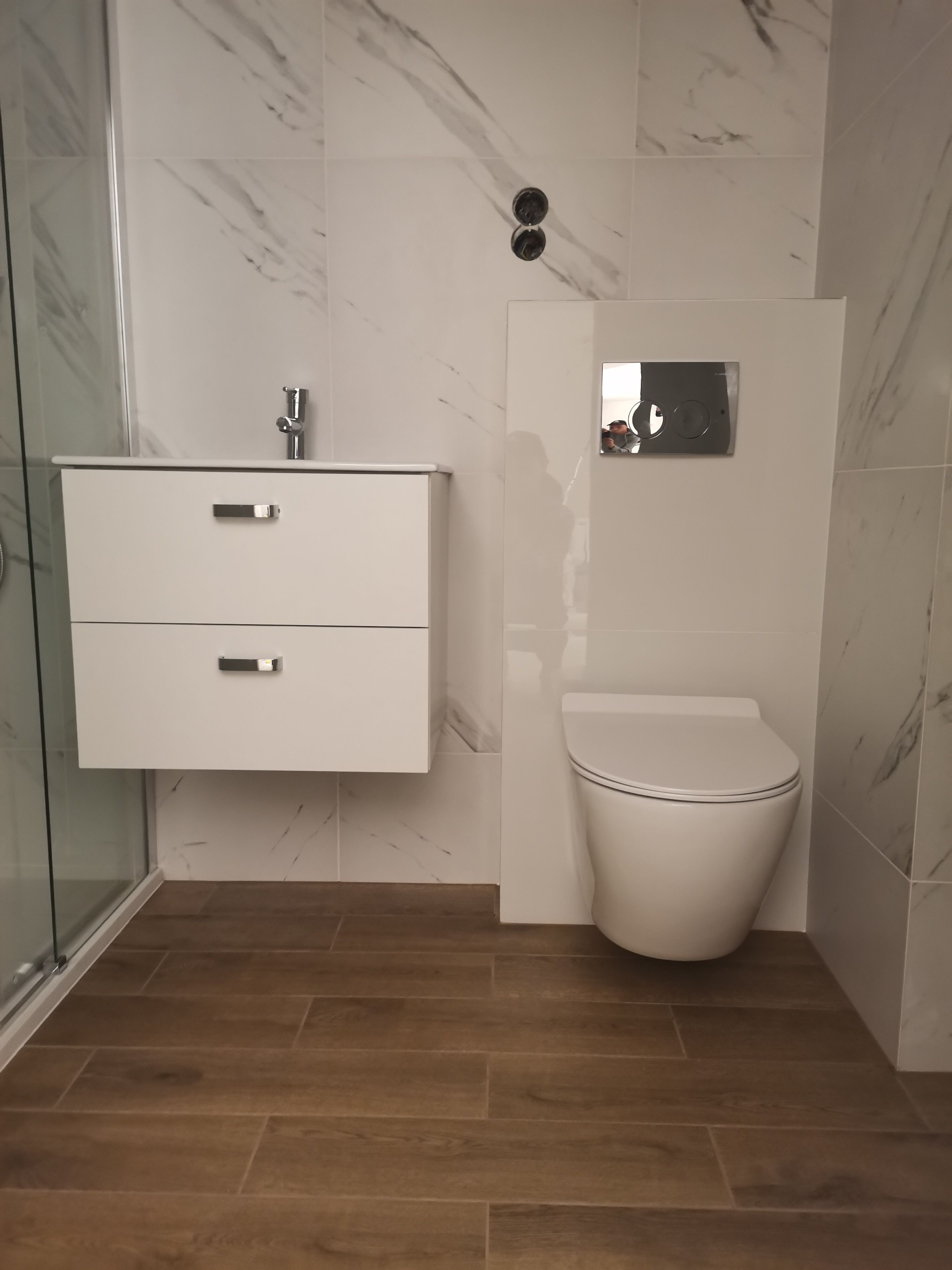 Usługi glazurnicze i wykończeniowe